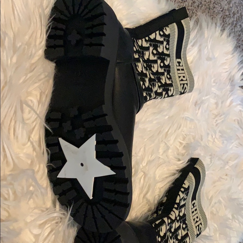 Boots - Picture 2 of 6